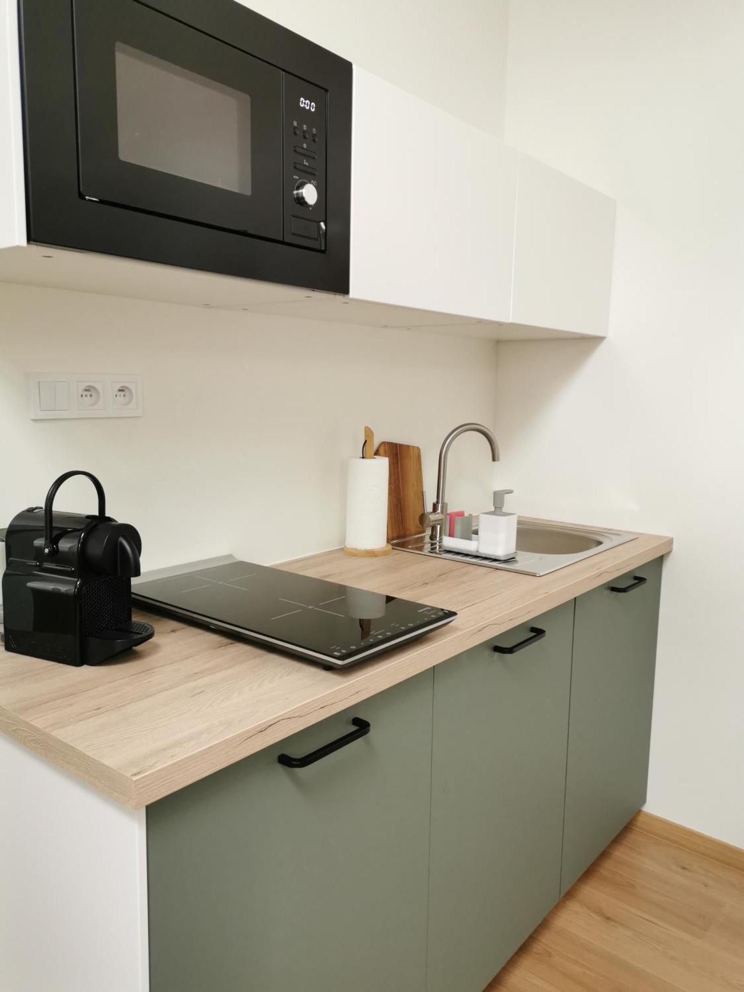 Atlas Apartment No2 With Free Parking And Ac Kosice Bilik gambar